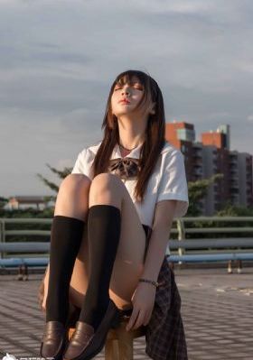 成人黄色免费大片_BD韩语免费在线播放