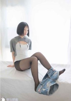 厨房掀裙子从后面进去_1080最新电影在线观看