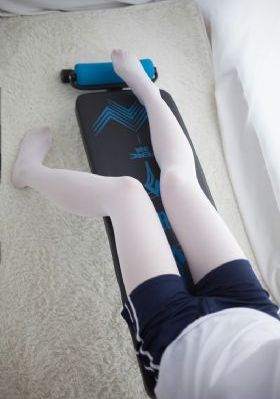 掀裙子打美女光屁股图片_国产剧在线播放观看