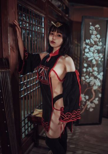 和尚扒开双腿蹂躏h_1080免费全集观看