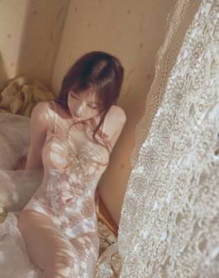琪琪色在线观看视频_4K高清完整版