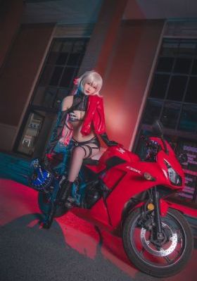 巨骚大色综合噜噜_720电影完整版