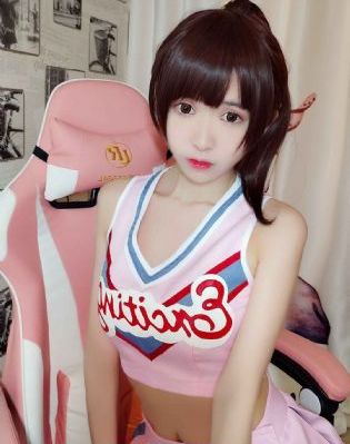 被男同桌扯乳罩捏胸玩乳漫画_1080电影在线观看